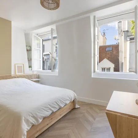 Beautiful Flat In Center Of - Sentier Apartment *